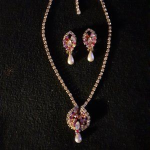 Red crystal and rhinstone necklace set.
